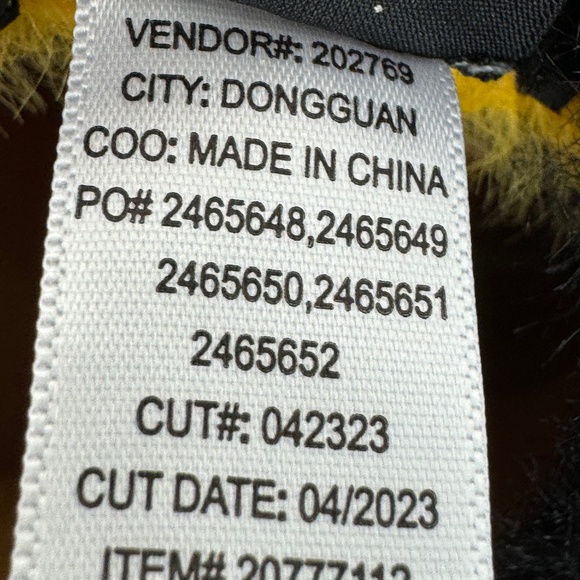 Sweet Society Womens Striped Black Orange Candy Corn Eyelash Sweater Sz. S M - Picture 10 of 11